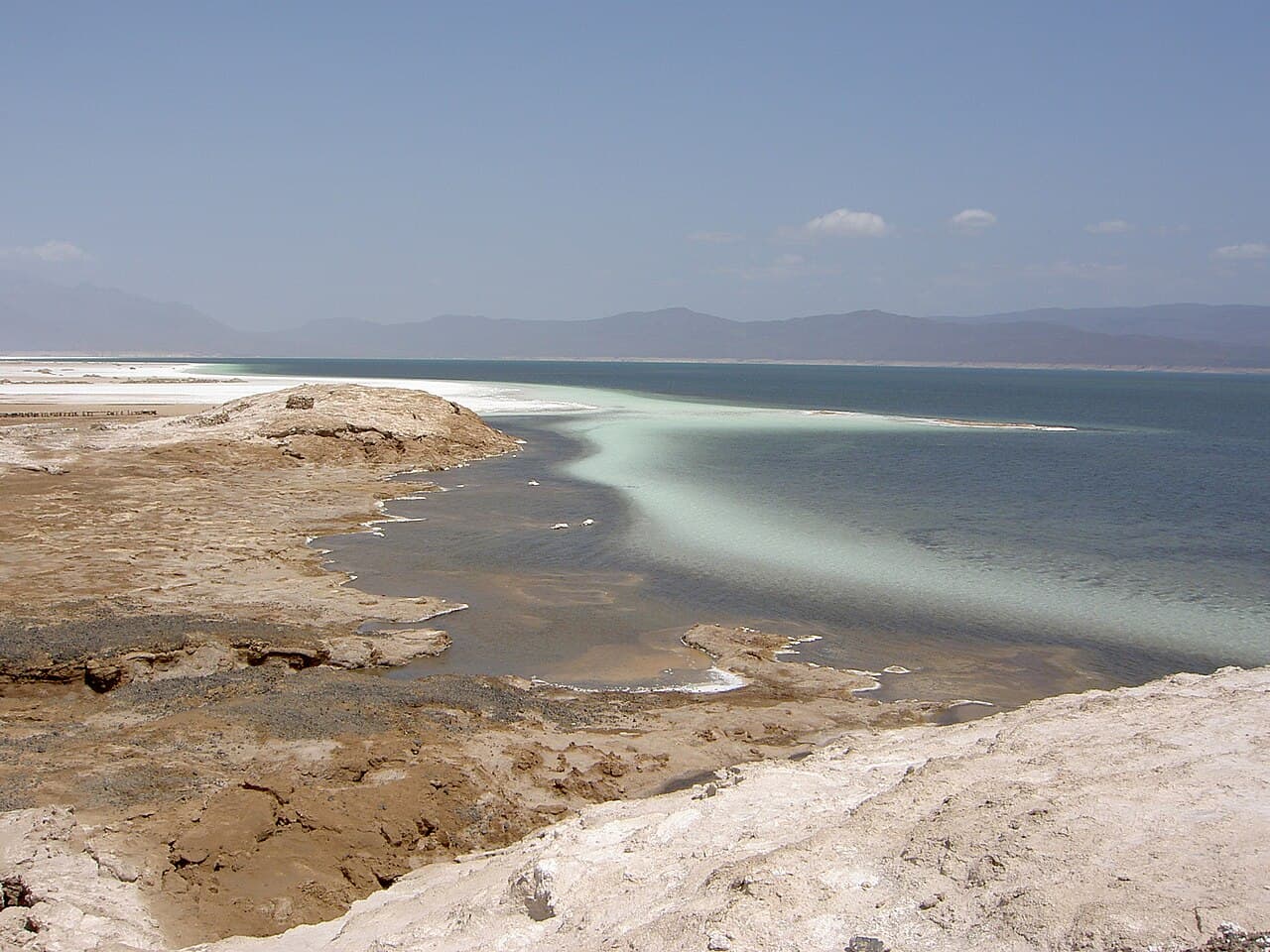 Illustration — Lake Assal 3-Djibouti