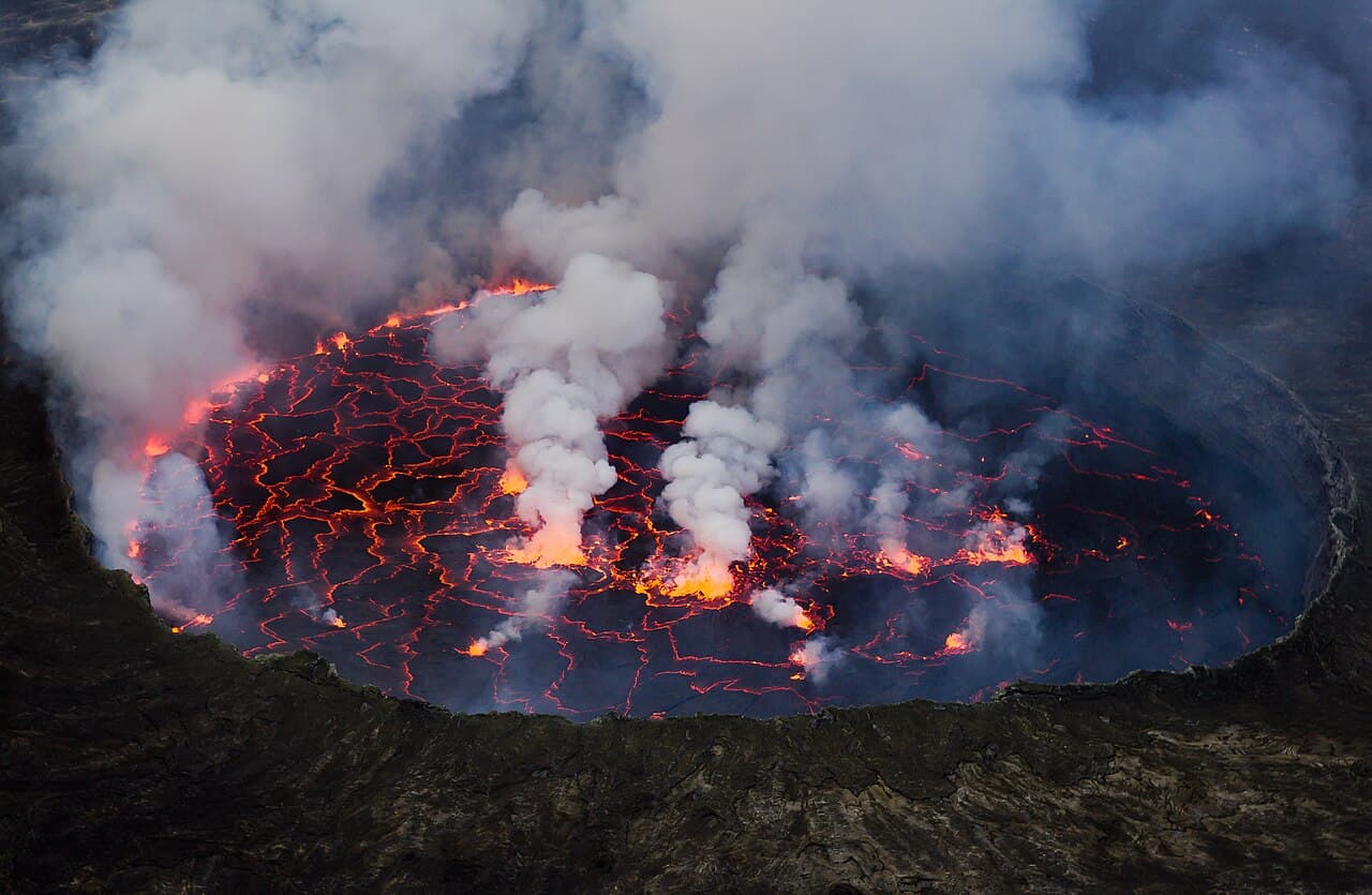 Illustration — Lava Lake Nyiragongo 2