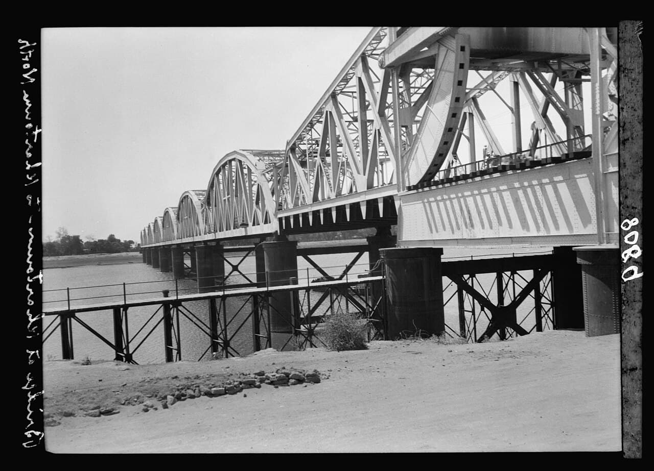 Illustration — Sudan. Khartoum. Bridge across Blue Nile from Khartou 551d47473a