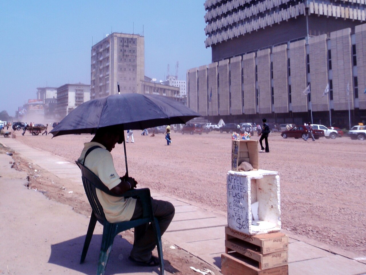 Cover — 2010 boulevard du 30 juin Kinshasa 4429661264